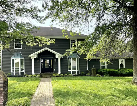 517 Keene Way Dr, Nicholasville, KY 40356