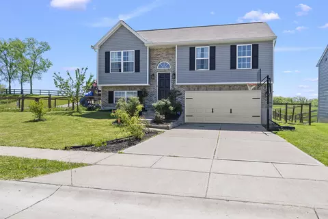 1164 Gemstone Pointe Dr, Walton, KY 41094
