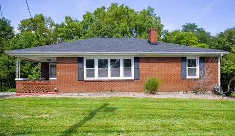 995 Spencer Rd, Mount Sterling, KY 40353