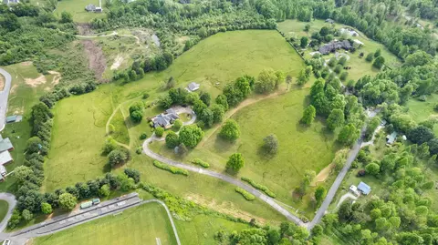 425 Black Diamond Rd, Corbin, KY 40701 photo 5