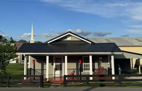 416 N Mill St, London, KY 40744