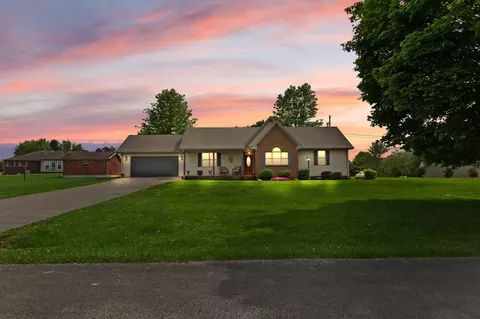 49 Hickory Hollow Dr, Mount Vernon, KY 40456