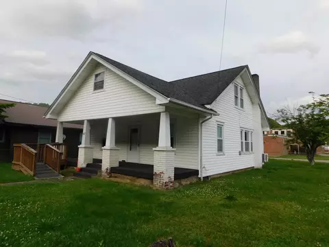 507 Chad St, Loyall, KY 40854