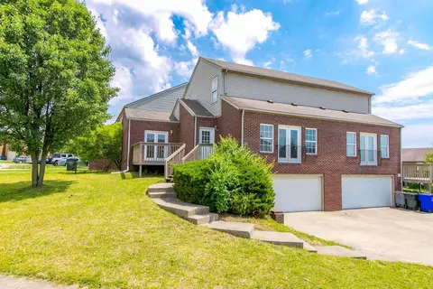 537-539 Big Bear Ln, Lexington, KY 40517