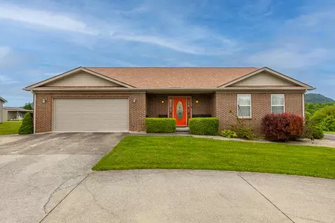 116 Stevies Way, Berea, KY 40403 photo 2