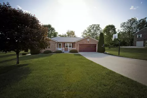 100 Carlton Dr, Richmond, KY 40475