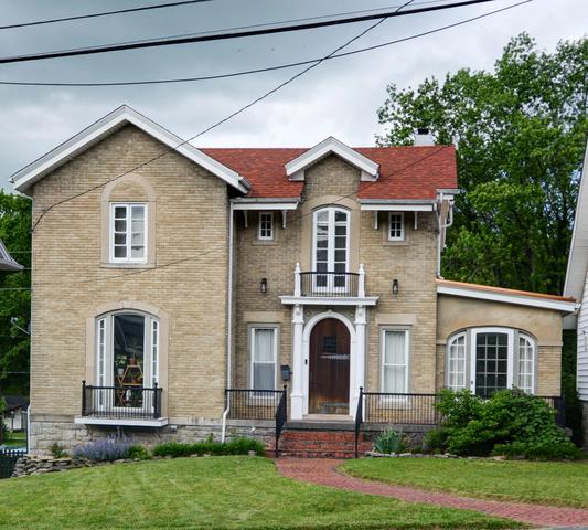 312 S Main St, Winchester, KY 40391