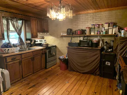 Kitchen - 417 Strunk Hwy, Strunk, KY 42649 photo 1 of 1