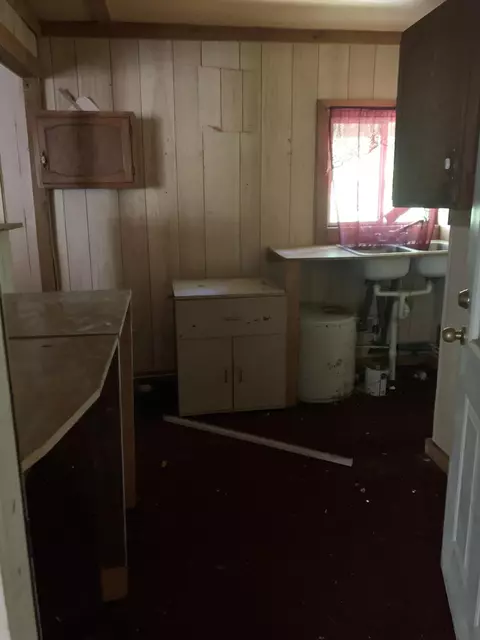 Entry Way - 417 Strunk Hwy, Strunk, KY 42649 photo 1 of 1