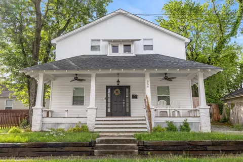 664 Elm Tree Ln, Lexington, KY 40508