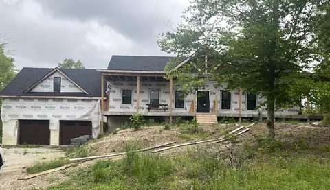 399 Doe Valley Rd, Clay City, KY 40312
