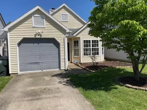 404 Chelsea Woods Dr, Lexington, KY 40509
