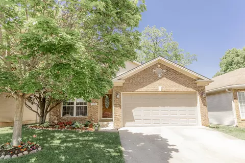 3884 Pinecrest Way, Lexington, KY 40514