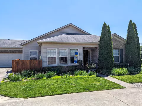 429 Goldon Trophy Trl, Lexington, KY 40514