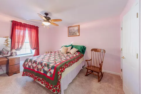 Bedroom - 128 Cherry Hill Dr, Georgetown, KY 40324 photo 8 of 10