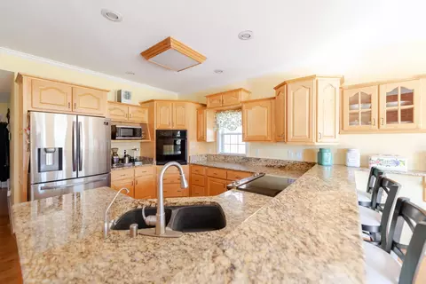 Kitchen - 128 Cherry Hill Dr, Georgetown, KY 40324 photo 1 of 8