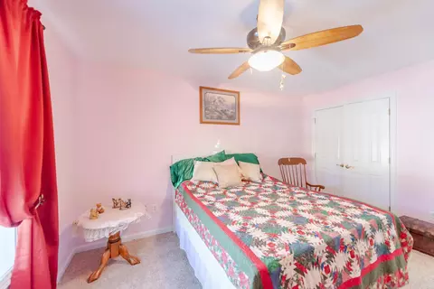 Bedroom - 128 Cherry Hill Dr, Georgetown, KY 40324 photo 9 of 10