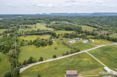 802 Dug Hill Rd, Irvine, KY 40336