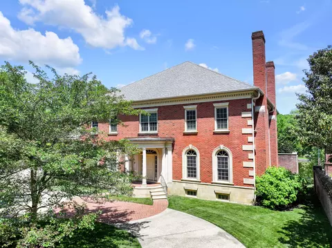 1757 Eastwood Dr, Lexington, KY 40502