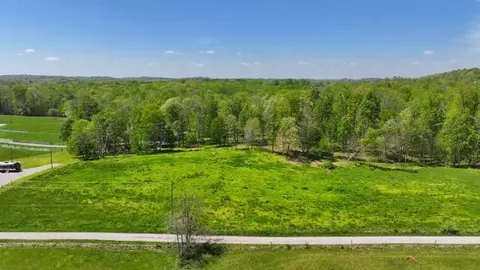 910 Betty Rd, Nancy, KY 42544 photo 2