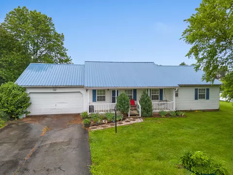 120 Royalty Dr, Lancaster, KY 40444