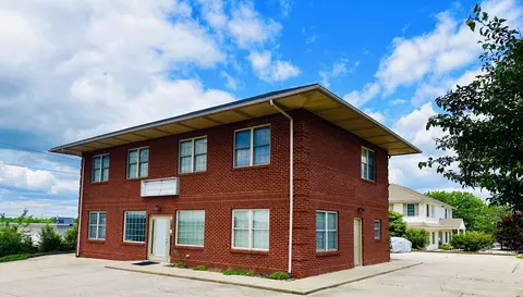 121 Copperfield Dr, Lawrenceburg, KY 40342