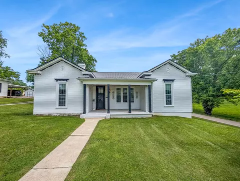216 Logan Ave, Stanford, KY 40484