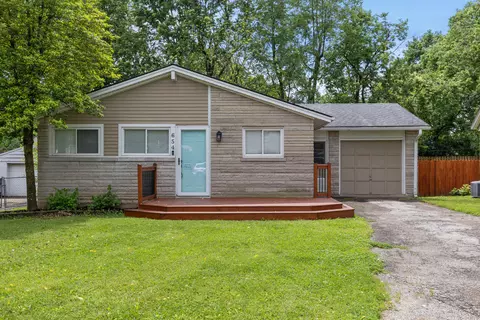 654 Rogers Rd, Lexington, KY 40505
