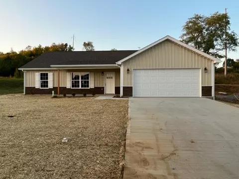 123 Southland Dr, Cynthiana, KY 41031