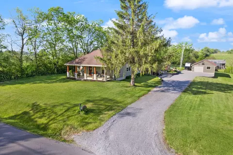 988 Fall Lick Rd, Lancaster, KY 40444