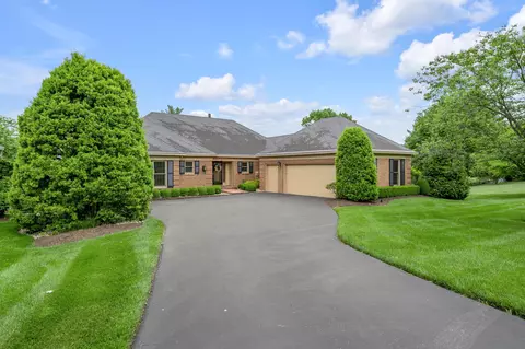 20 Autumn Hill Ct, Prospect, KY 40059