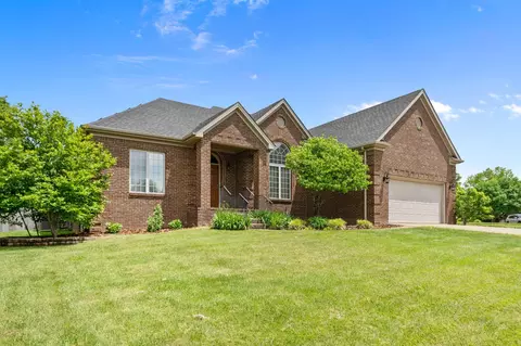 Exterior - 105 Cherry Hill Dr, Georgetown, KY 40324 photo 3 of 5