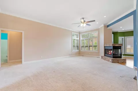Living - 105 Cherry Hill Dr, Georgetown, KY 40324 photo 3 of 6