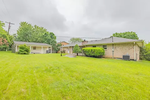 1825 Dalna Dr, Lexington, KY 40505