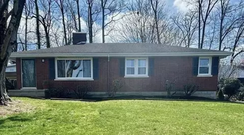 225 Risen Ave, Campbellsville, KY 42718