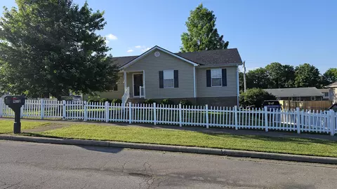 63 Madison Ave, Danville, KY 40422