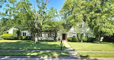 625 Galaxie Dr, Lexington, KY 40502