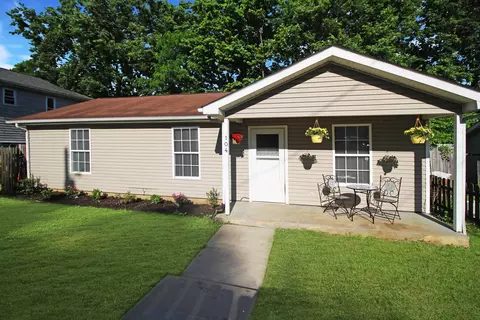 104 Fuller St, Georgetown, KY 40324