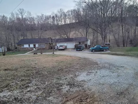 233 Silo Rd, Beattyville, KY 41311