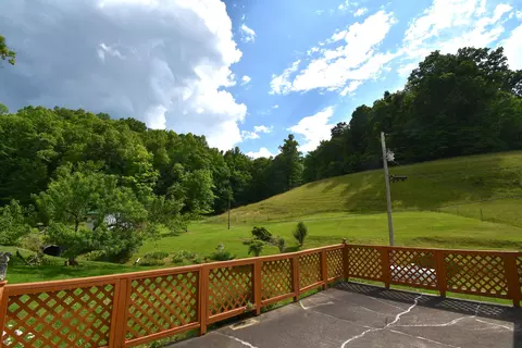608 Stephens Ln, Sandy Hook, KY 41171 photo 6