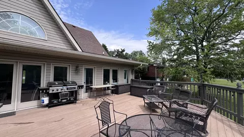 135 Maple Dr, Mount Vernon, KY 40456 photo 10