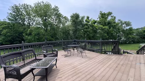 135 Maple Dr, Mount Vernon, KY 40456 photo 8