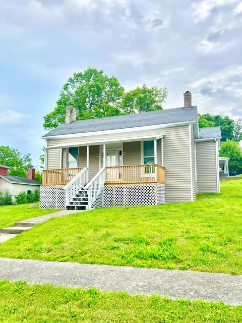 215 Dorsey Ave, Carlisle, KY 40311