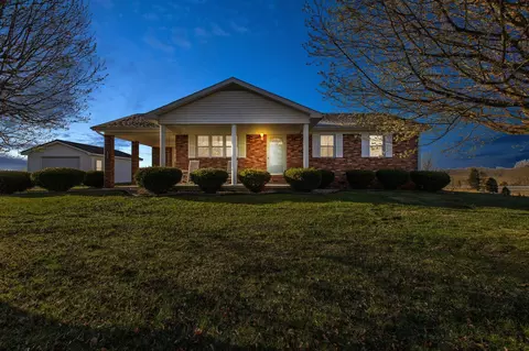 3909 Old Sand Rd, Owingsville, KY 40360