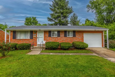 247 Hickory Dr, Frankfort, KY 40601
