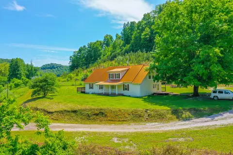 695 N Hwy 421, Mckee, KY 40447