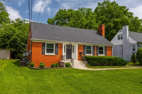 1809 Versailles Rd, Lexington, KY 40504