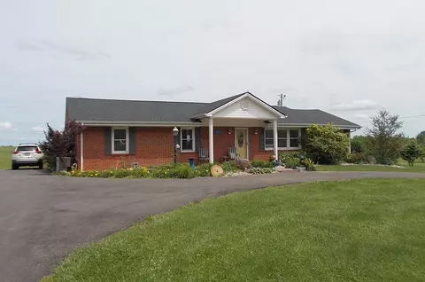 4902 Owingsville Rd, Mount Sterling, KY 40353