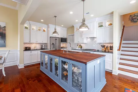 208 Day Lily Dr, Nicholasville, KY 40356