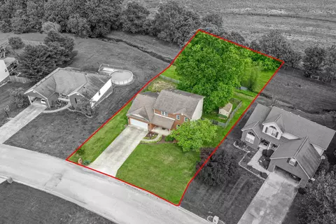 2274 Clearwater Dr, Lawrenceburg, KY 40342